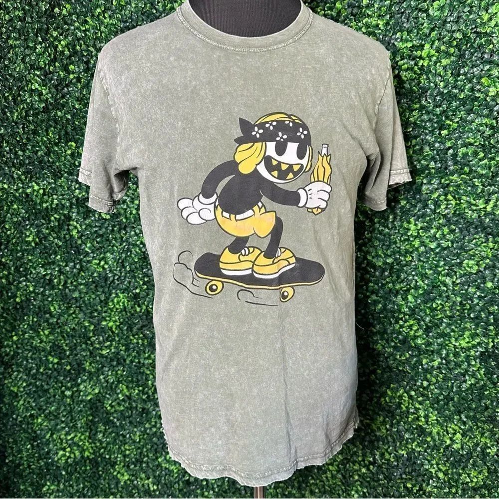 Urban Outfitters Cryptoon Goonz Tshirt Olive Sz M